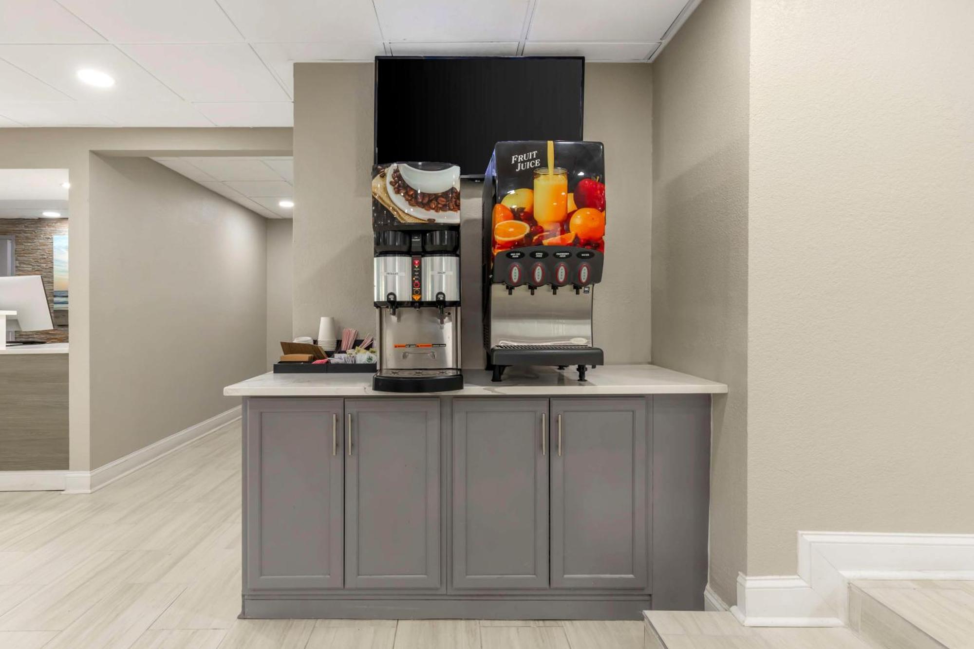 Best Western Salisbury Plaza Екстер'єр фото