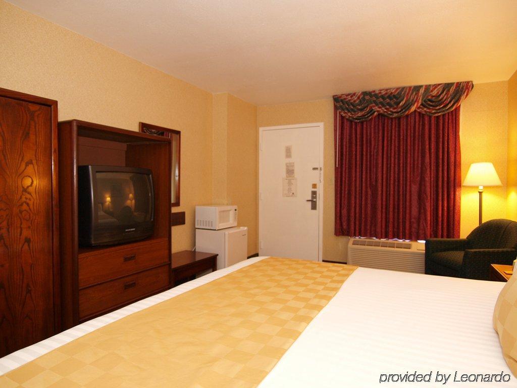 Best Western Salisbury Plaza Номер фото