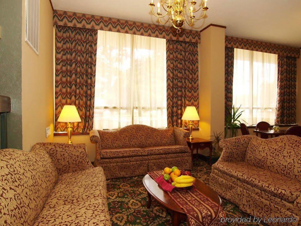 Best Western Salisbury Plaza Інтер'єр фото